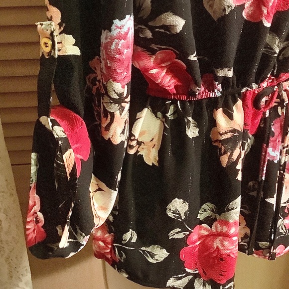 ☀️☀️J for Justify S - M Top hi lo black print zip front New - Picture 6 of 8